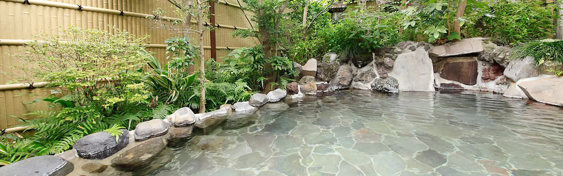 箱根湯本温泉 萬翠楼 福住