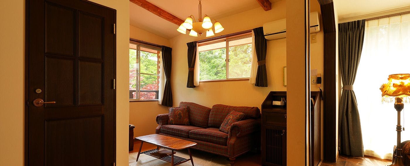 Petite Hotel C'est la Vie