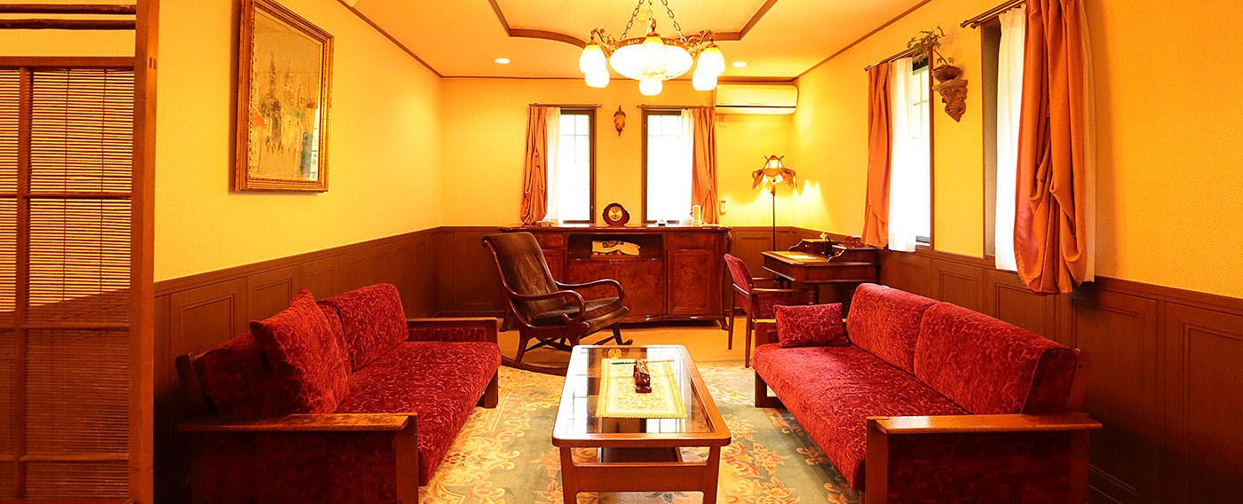 Petite Hotel C'est la Vie