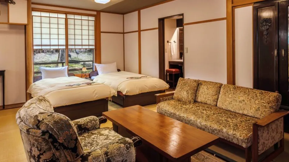 Petite Hotel C'est la Vie