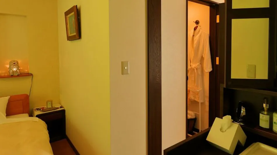 Petite Hotel C'est la Vie