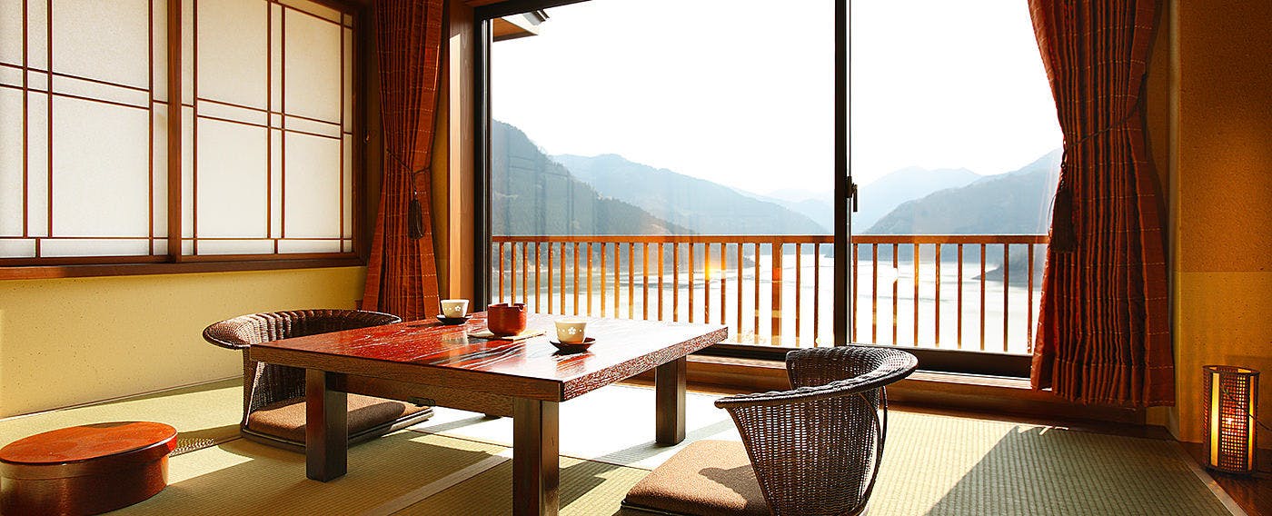 茜彩庵　山水