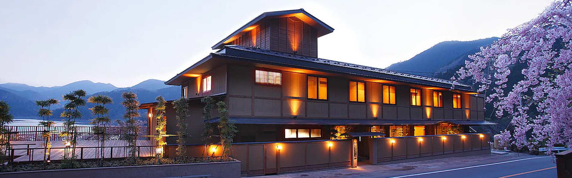 茜彩庵 山水
