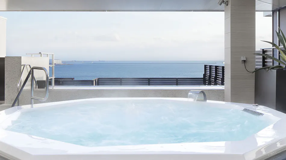 Kobe Minato Onsen Ren