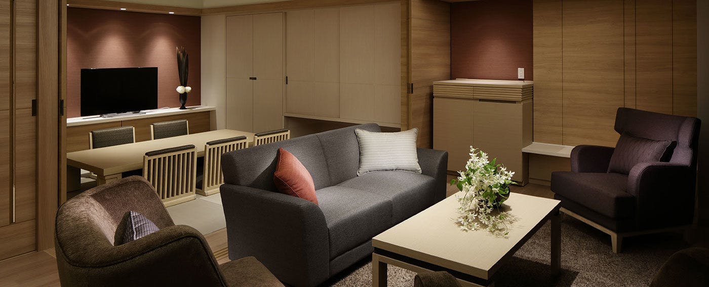 Kobe Minato Onsen Ren