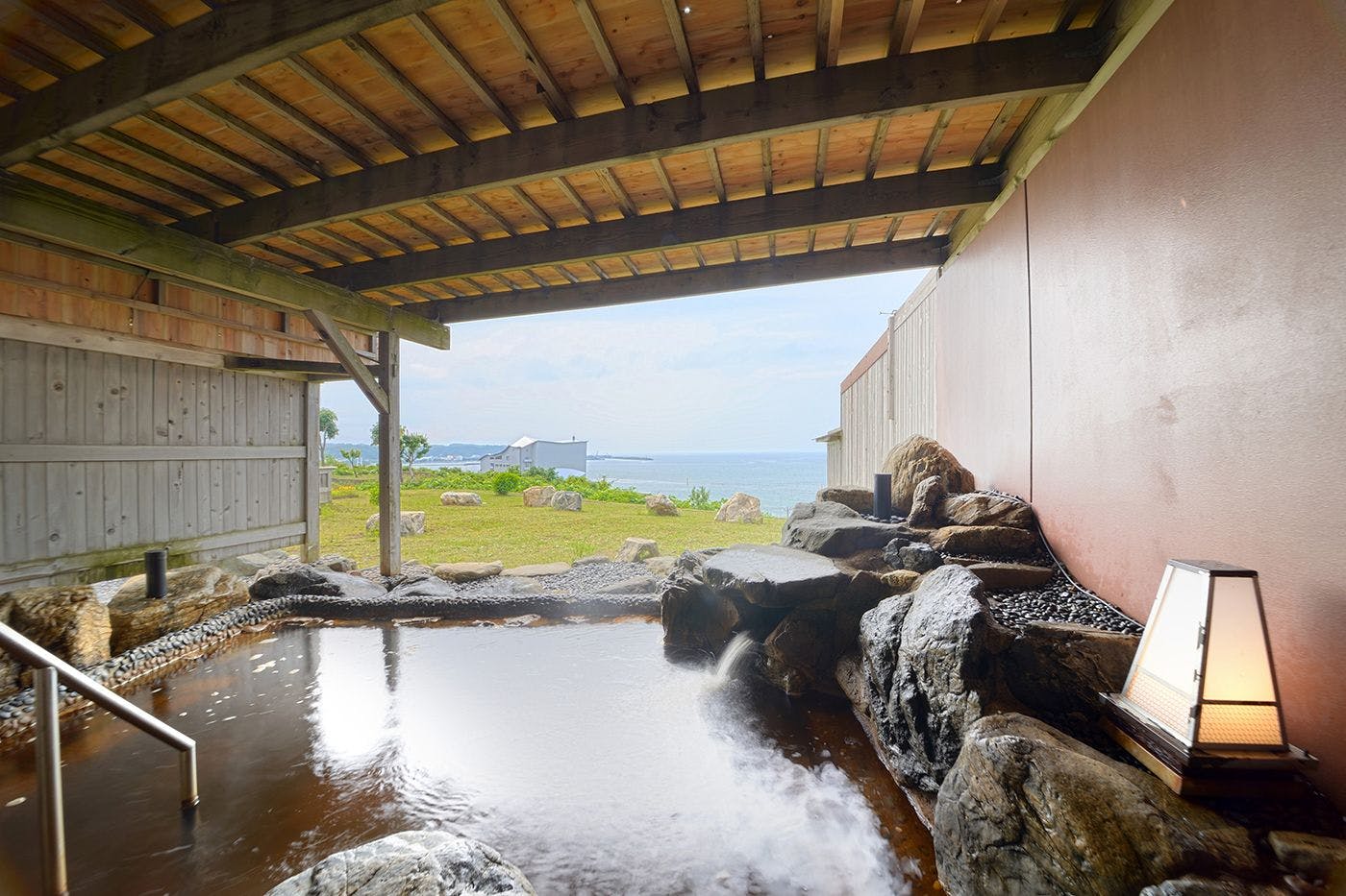 和風露天風呂 夏