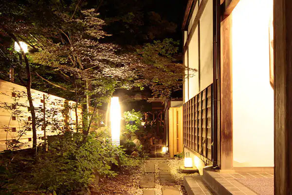 ทางเข้า