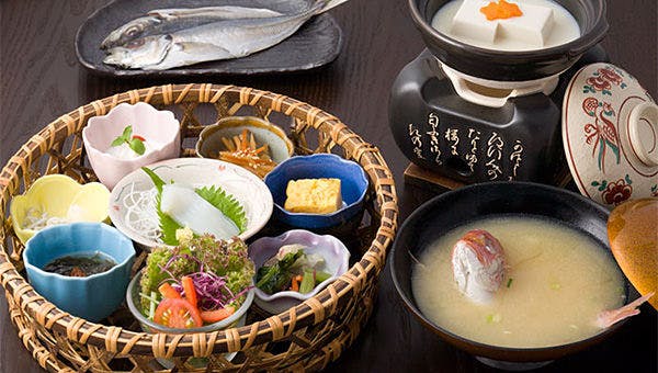 和の匠 花暖簾 - 宿泊予約 - 一休.com