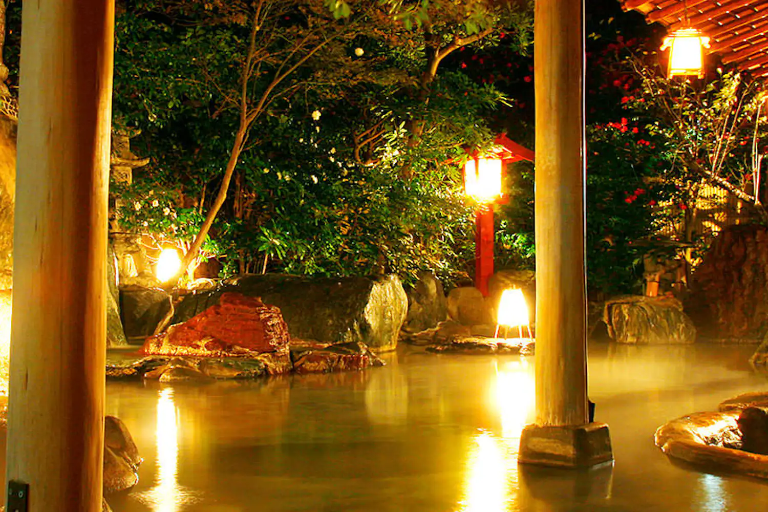 ออนเซ็นกลางแจ้ง