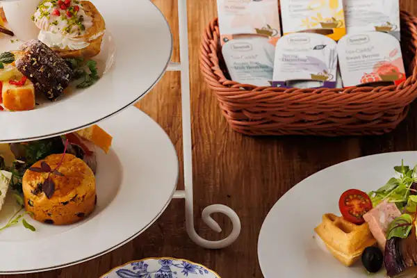 น้ำชายามบ่าย