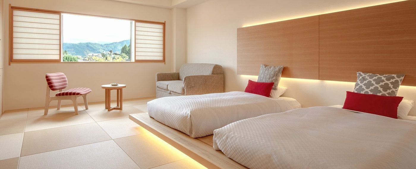 Hanaakari no Yado Tsuki no Ike