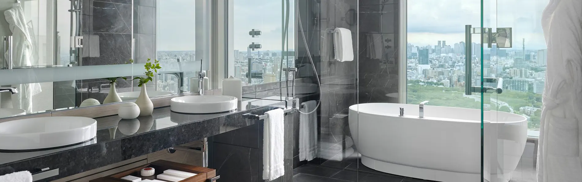 フォーシーズンズホテル東京大手町