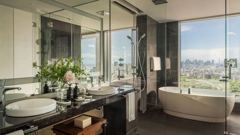 Four Seasons Hotel Tokyo at Otemachi