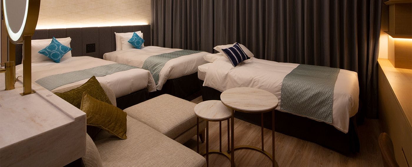 所有客房均為30㎡，三人房包含1張加床，共提供3張床。