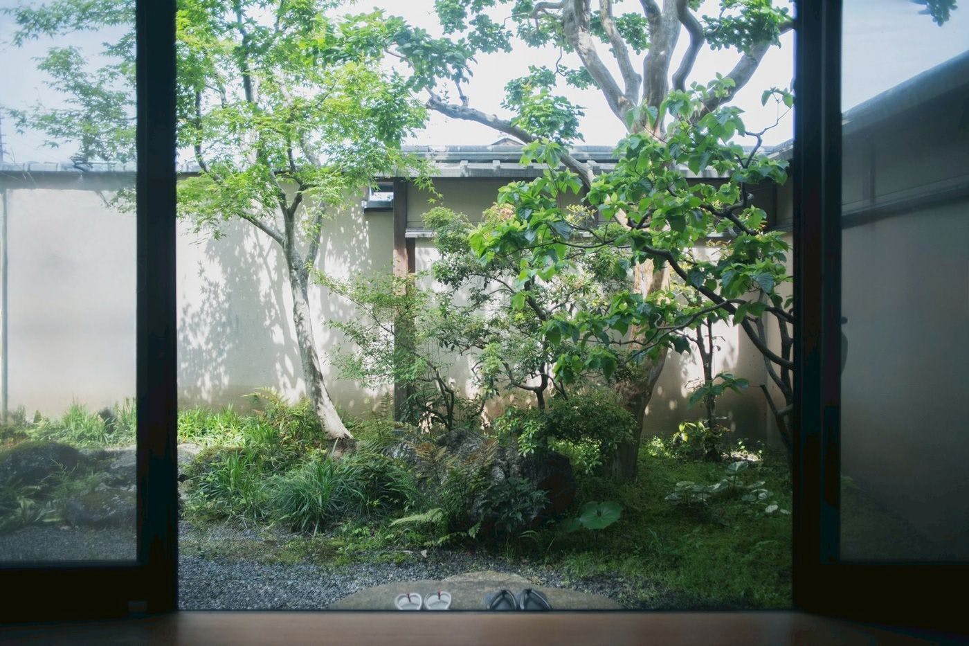 旅籠 八...