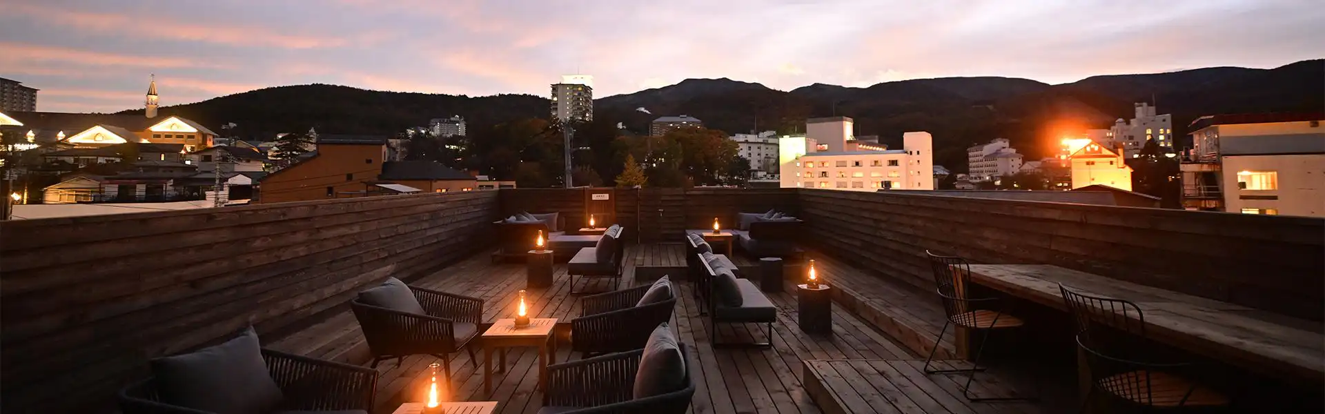 ルーフトップテラス