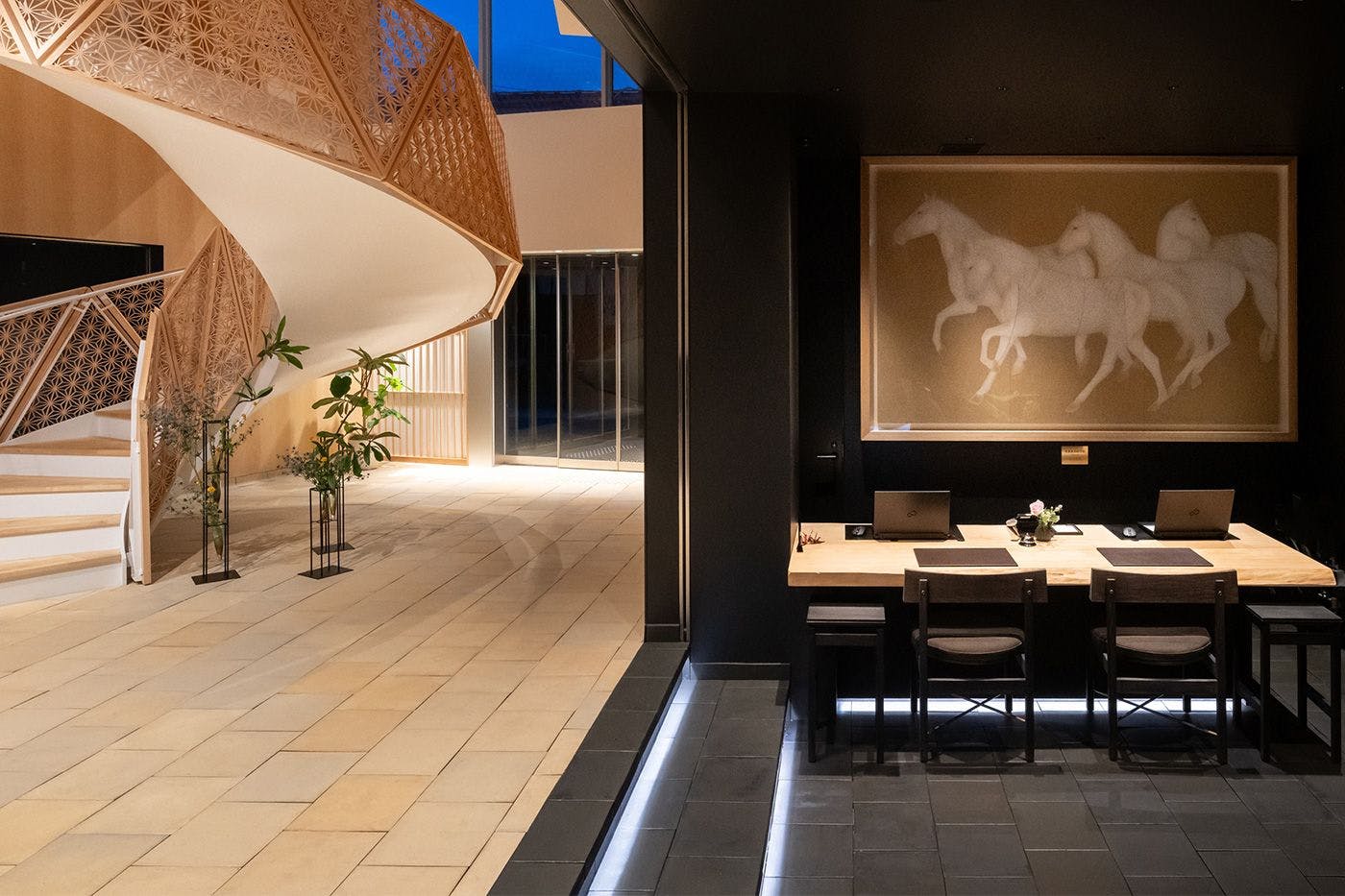 感受日本传统技艺的馆内