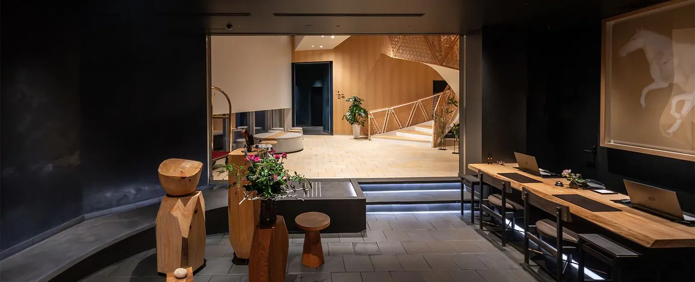 坐着即可办理手续的柜台