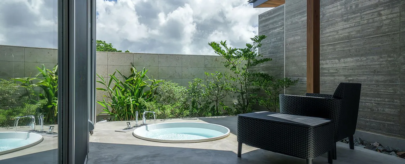 客房露天温泉浴池