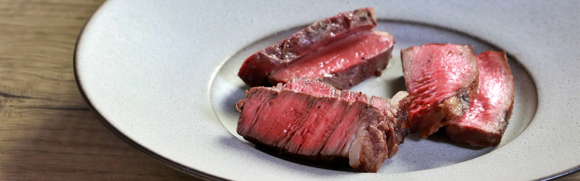 100年の森のホテル 栞