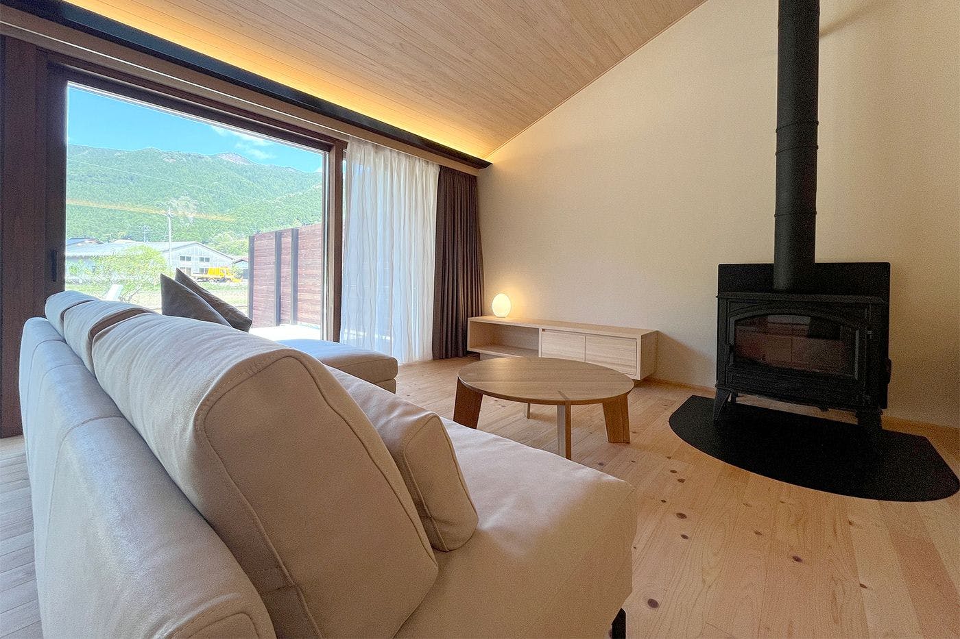 Hotel Shiori in the Forest of 100 Years