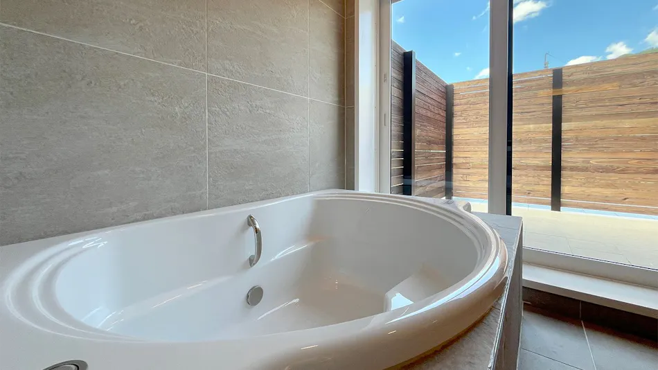 Hotel Shiori in the Forest of 100 Years