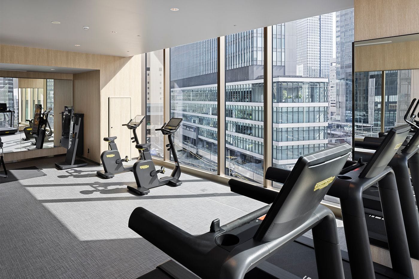 フィットネスルーム