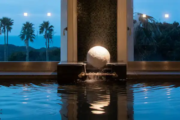 น้ำพุร้อน