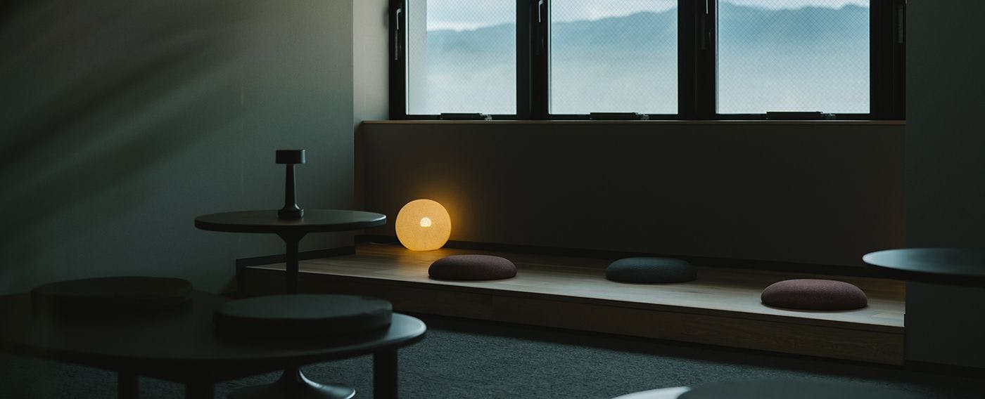 All Inclusive Lounge & Library