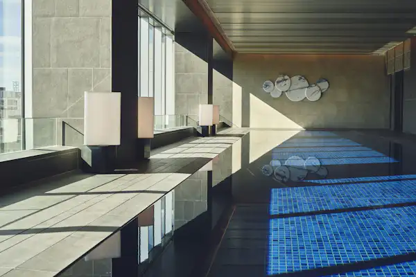 สระว่ายน้ำ