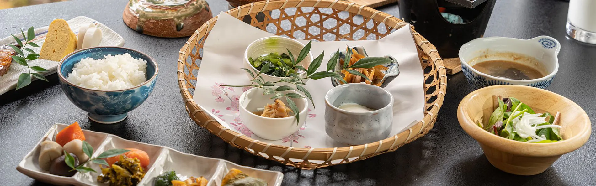 蘇る山と故郷 阿蘇内牧温泉 蘇山郷