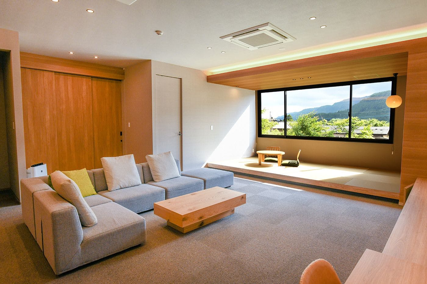 Reviving Mountains and Hometown: Aso Uchinomaki Onsen Sozankyo