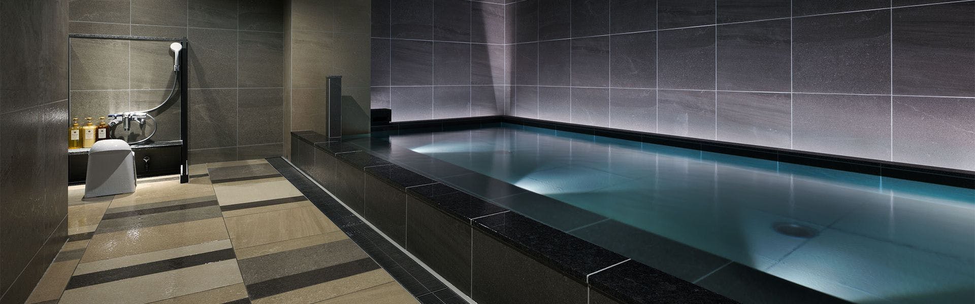 ออนเซ็นกลางแจ้ง