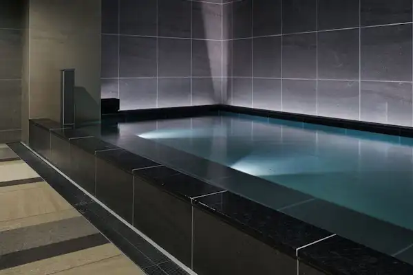 ออนเซ็นกลางแจ้ง