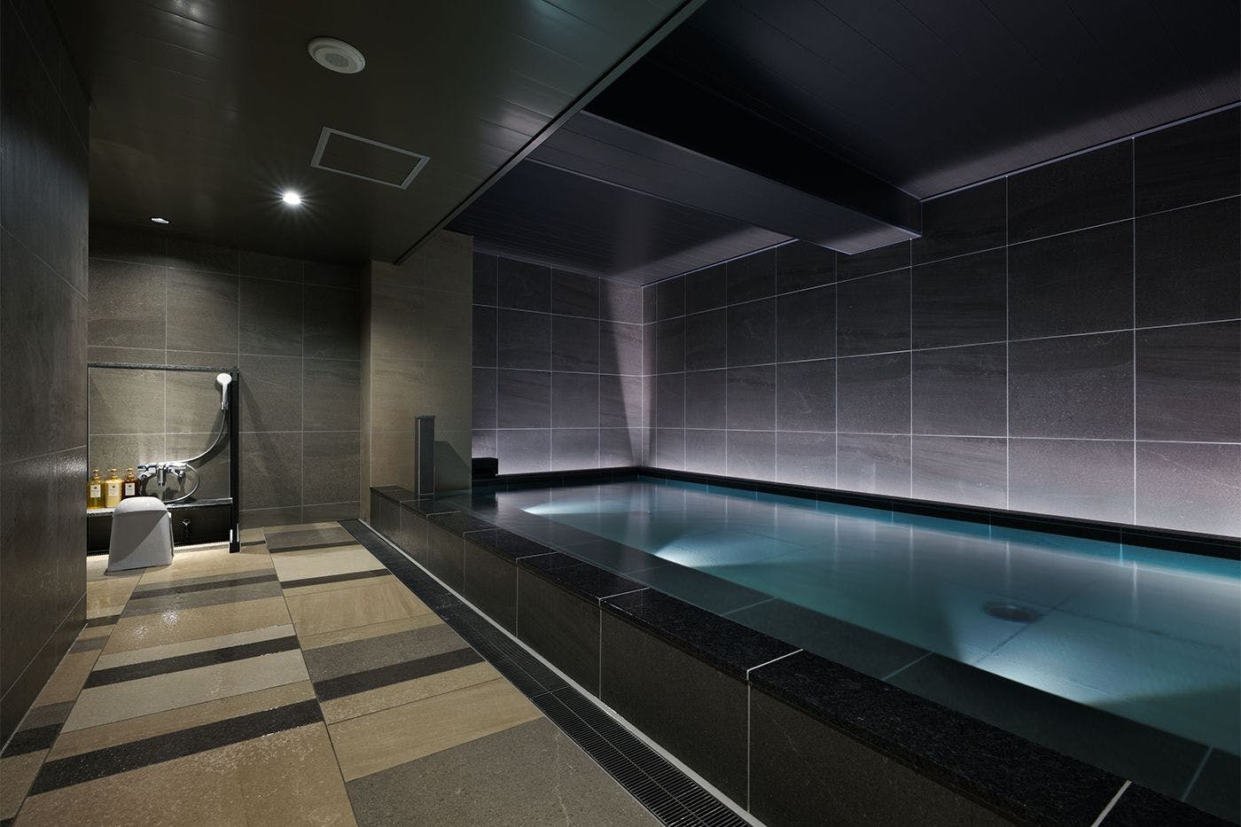 Premium hotel MONday MAIHAMA View I