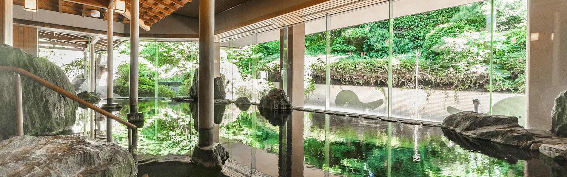 曲水の庭 ホテル玉泉