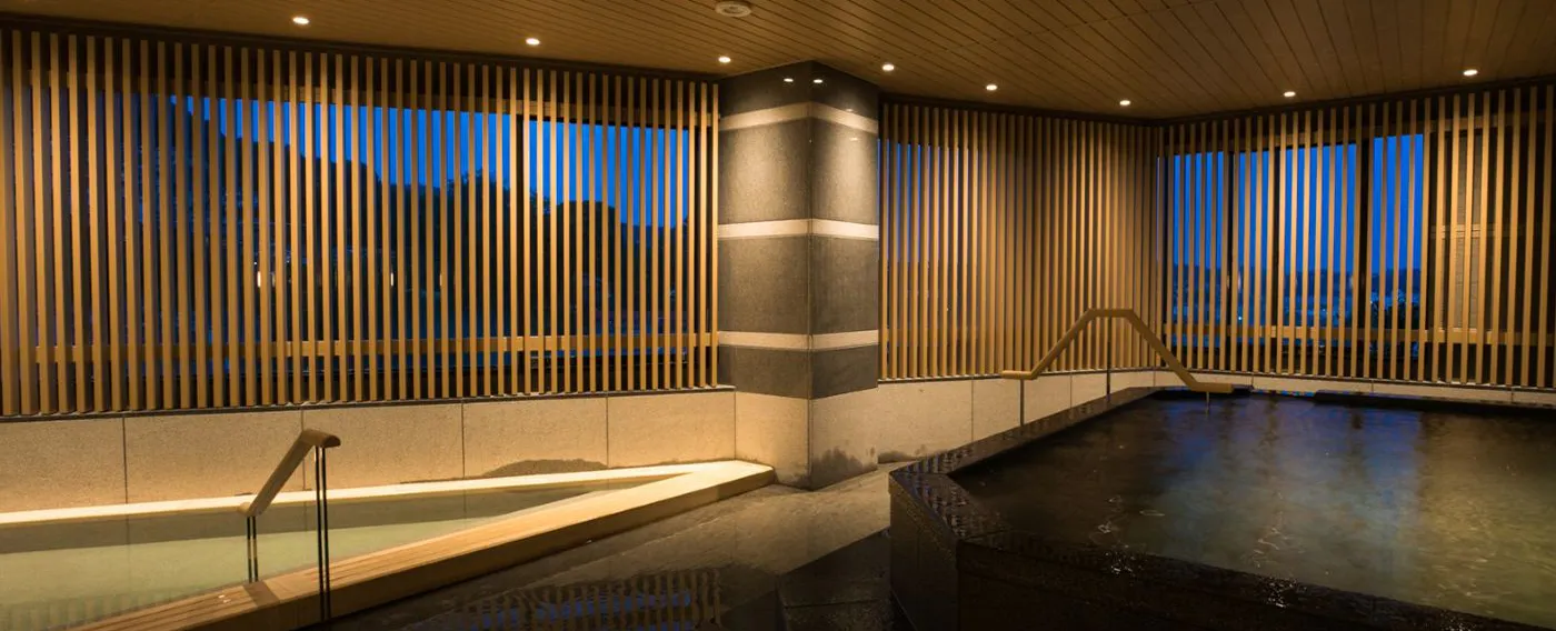 น้ำพุร้อนเรดอน