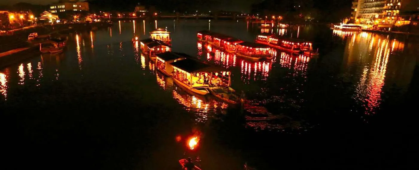 บริเวณโดยรอบ