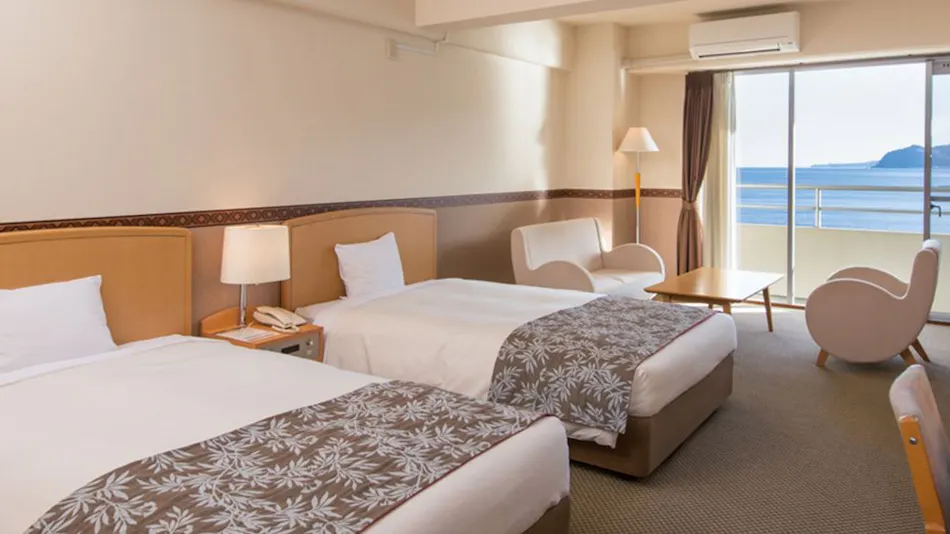 Wisterian Life Club Atami