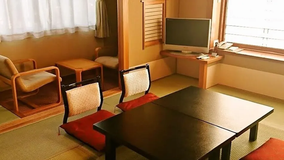 Tokiwokazaderu Yado Wakaba Ryokan