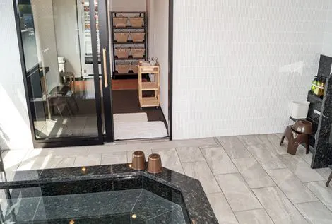 ห้องอาบน้ำรวมขนาดใหญ่