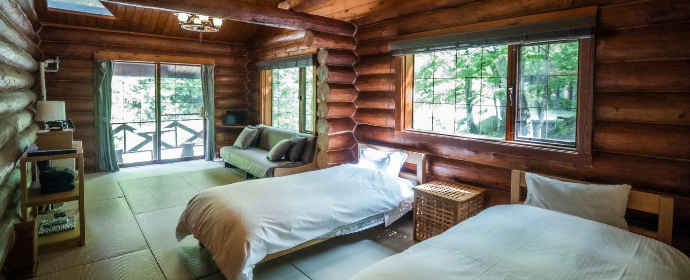 บ้านไม้, เตียงคู่