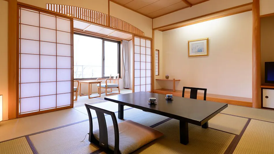 Iizaka Onsen Surikamitei Ootori