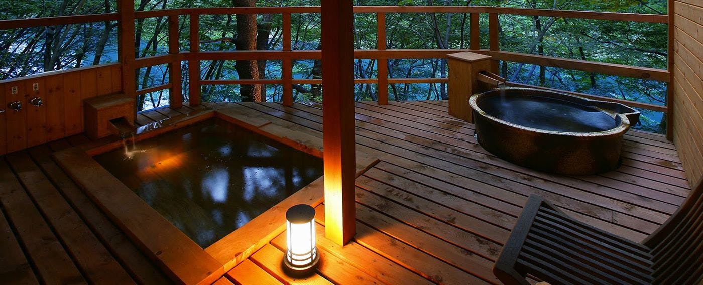 自然浴离的温泉“Akebi”