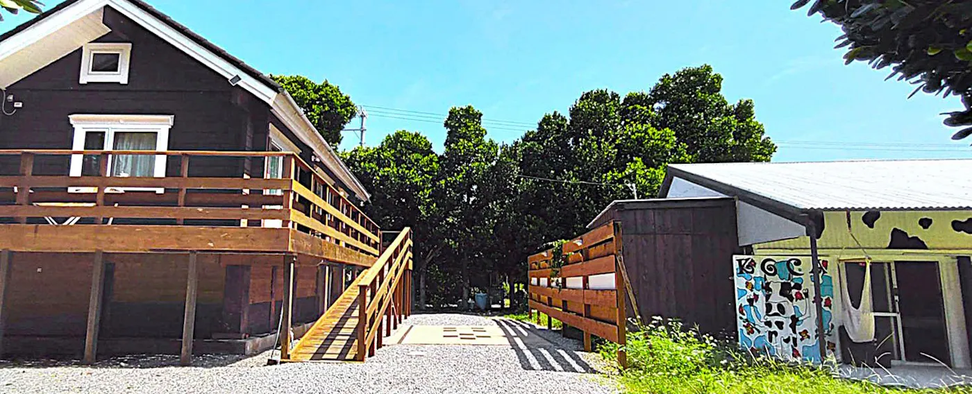 Tampilan Luar Cottage