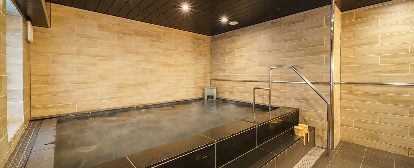 น้ำพุร้อนธรรมชาติ Gengetsu no Yu