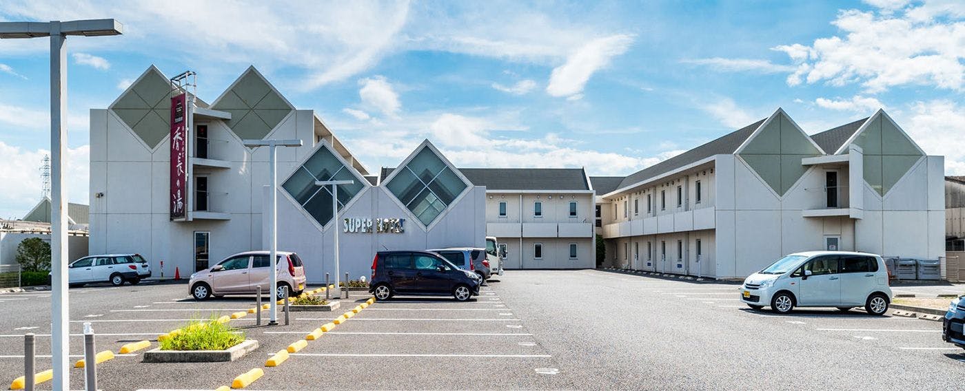 Tempat letak kereta percuma