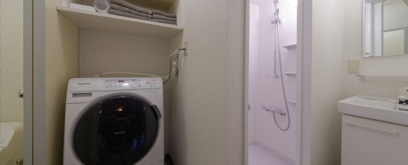 เครื่องซักผ้า อ่างล้างหน้า