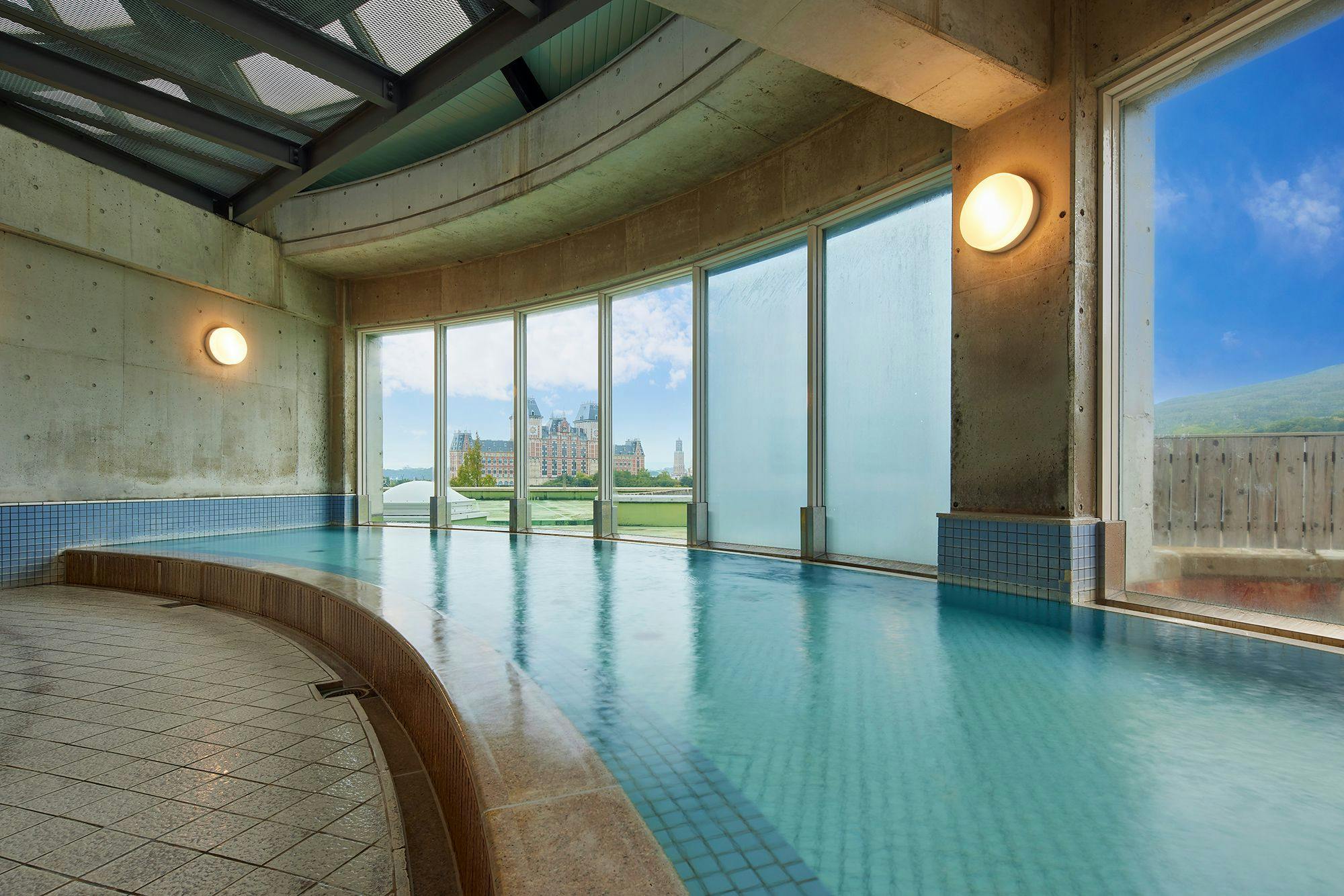 ห้องอาบน้ำรวม