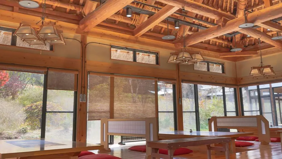 Shinshu Tatsuno Town Green Village Yokokawa Kayabuki no Yakata